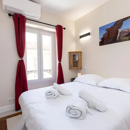 Wonderful 3 Bdr House Old Town Cannes