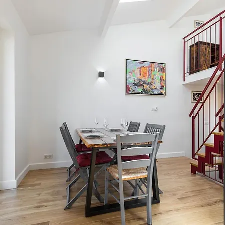 Wonderful 3 Bdr House Old Town *