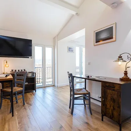 Wonderful 3 Bdr House Old Town
