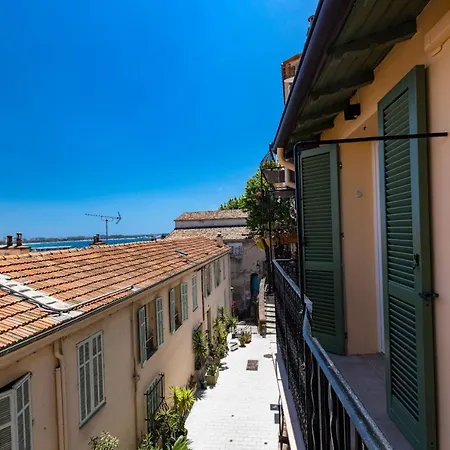 Hébergement de vacances Wonderful 3 Bdr House Old Town Cannes