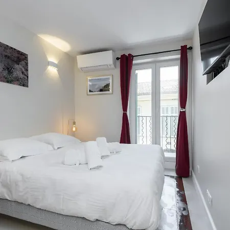 Wonderful 3 Bdr House Old Town Cannes